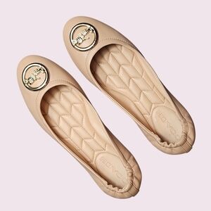 Coach Women's Bailey Leather Tan Ballet Flats Size 7.5